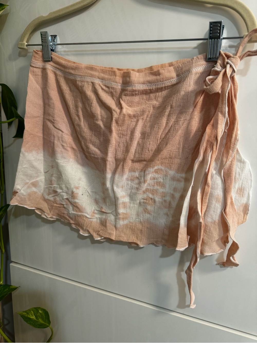 Peach & White Tie-Dye Mini Sarong